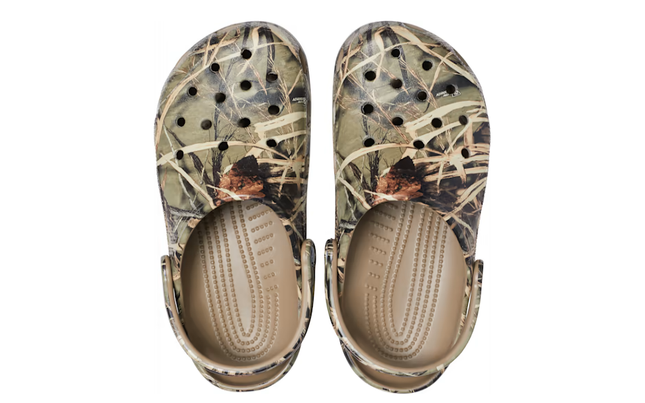 Kids realtree discount crocs